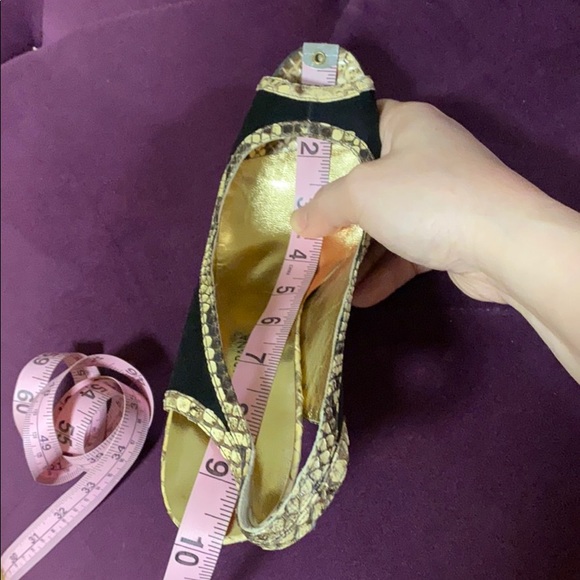 Dolce & Gabbana black satin heel - Picture 7 of 7